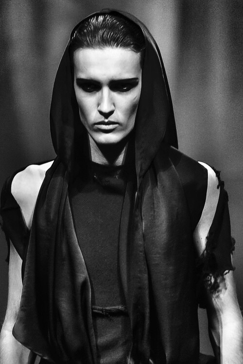 Archillect ID 384388