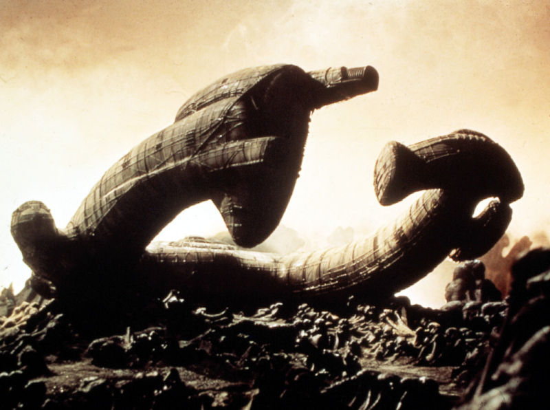 Archillect ID 384403