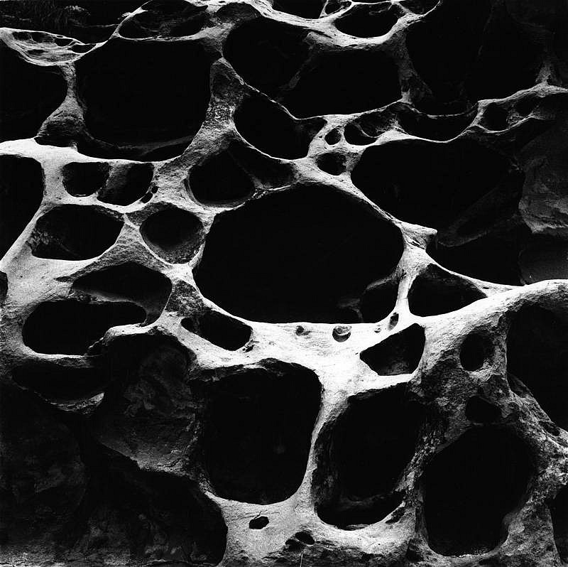 Archillect ID 384422