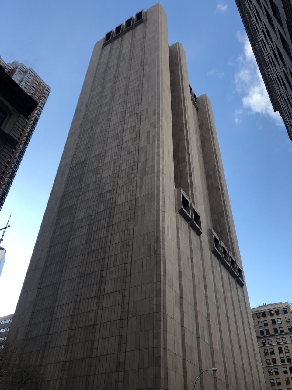 Archillect ID 384444