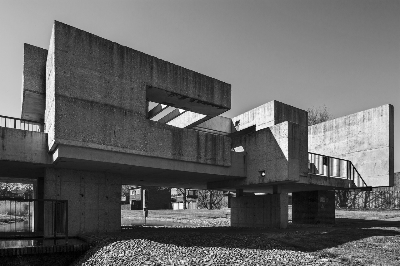 Archillect ID 384484