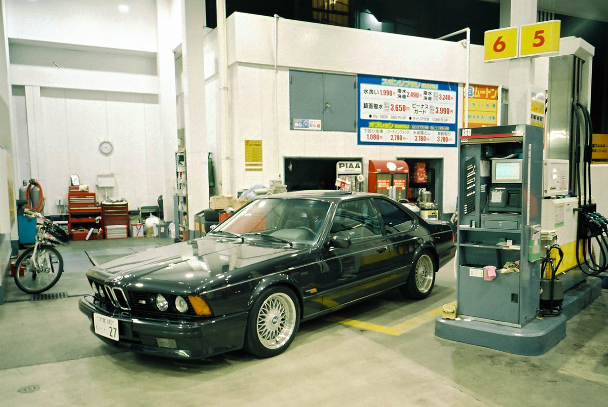 Archillect ID 384495