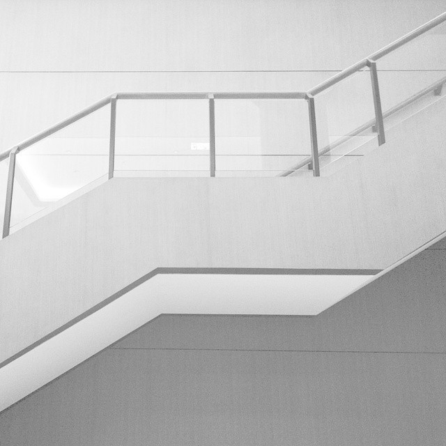 Archillect ID 384577