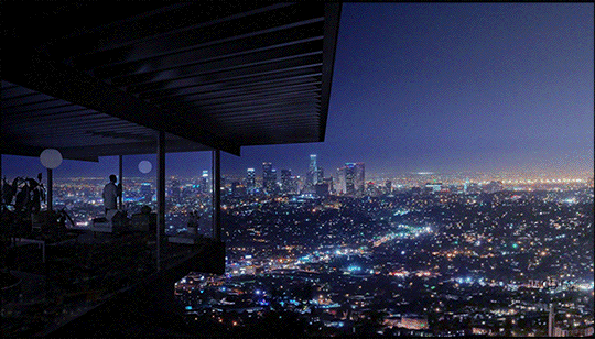 Archillect ID 384595