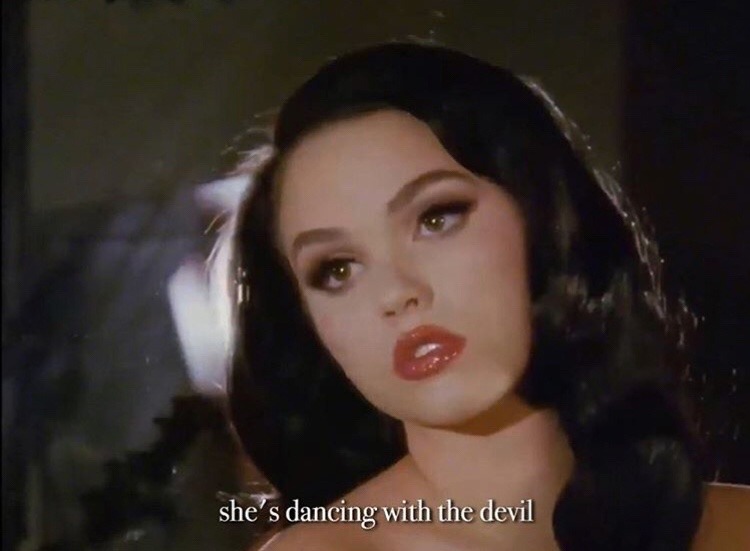 Archillect ID 384666