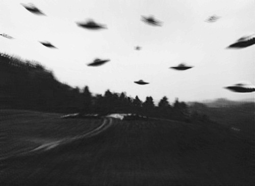 Archillect ID 384700