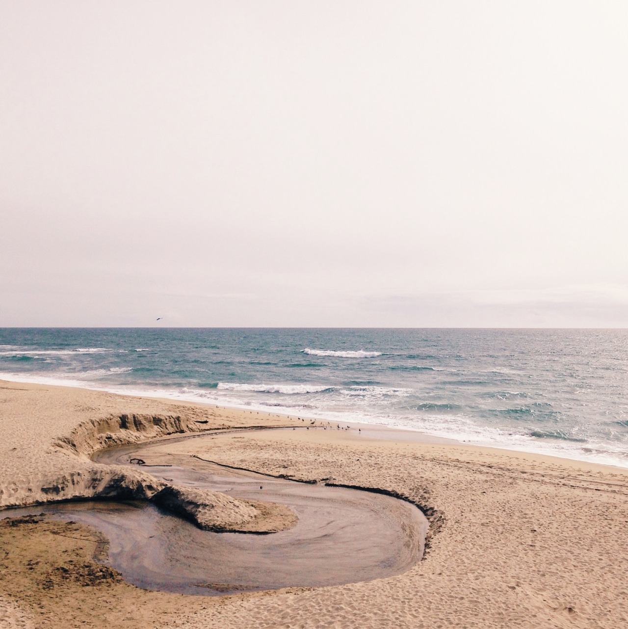 Archillect ID 384705