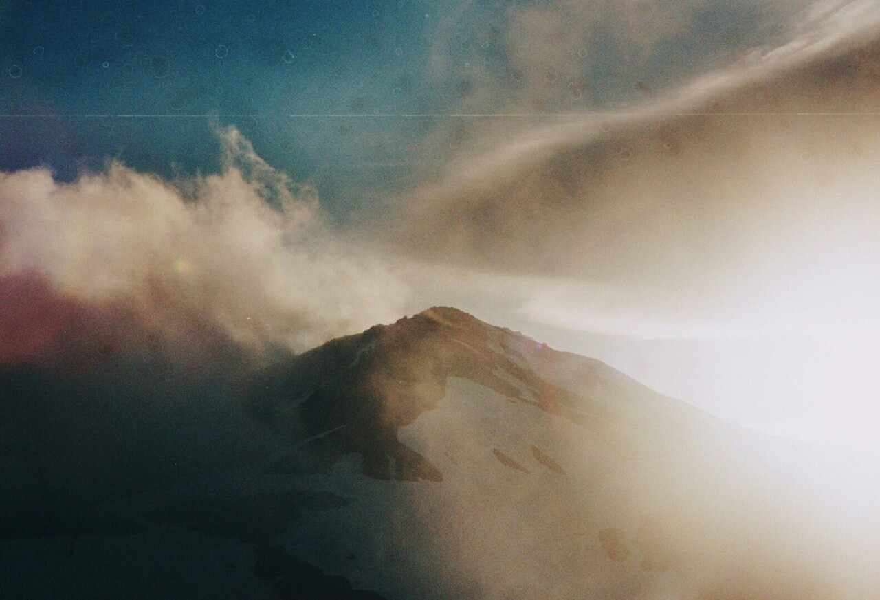 Archillect ID 384708