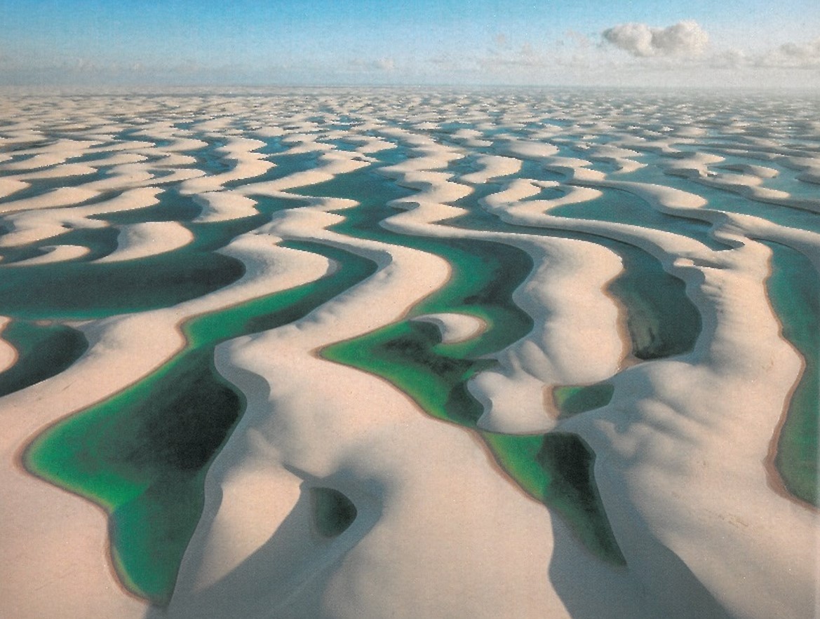 Archillect ID 384740