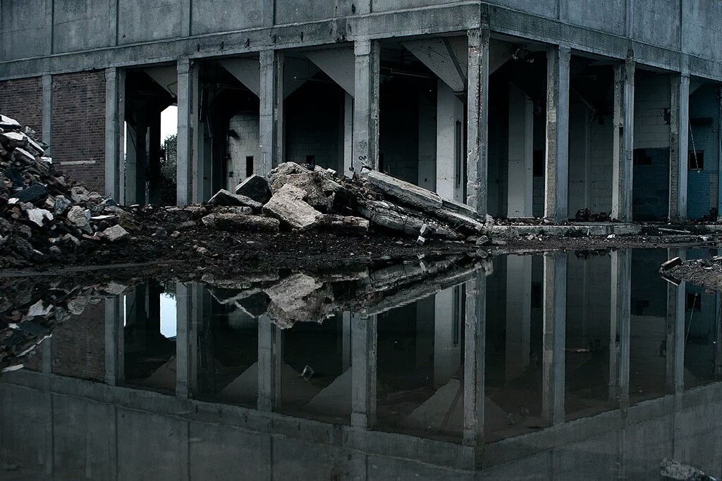 Archillect ID 384753