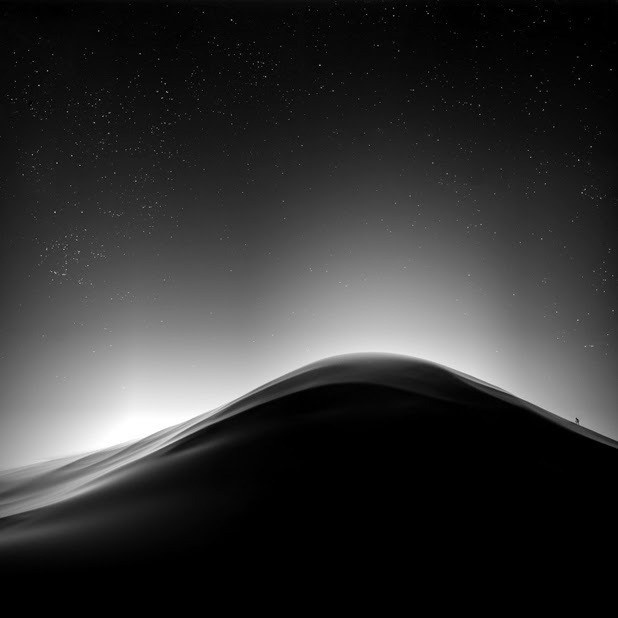 Archillect ID 384777