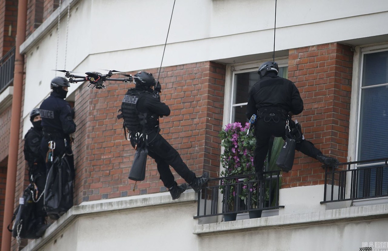 Archillect ID 384919