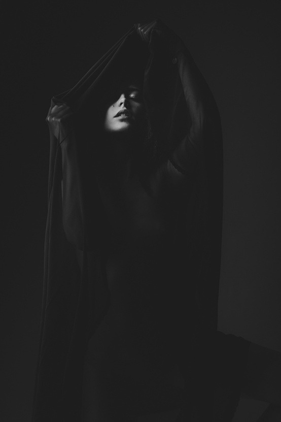 Archillect ID 385030