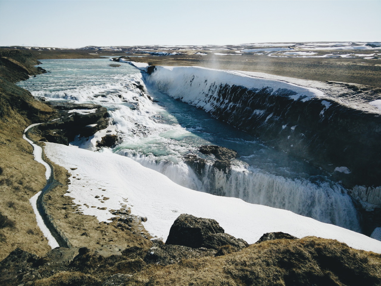 Archillect ID 385035