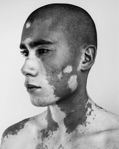 Archillect ID 385045