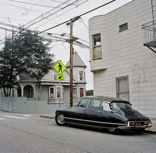 Archillect ID 385082