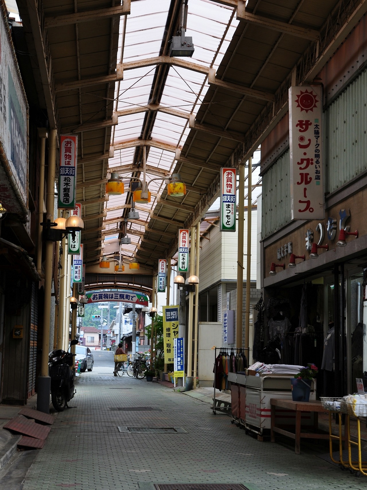 Archillect ID 385178