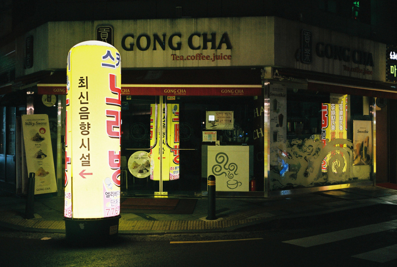 Archillect ID 385207