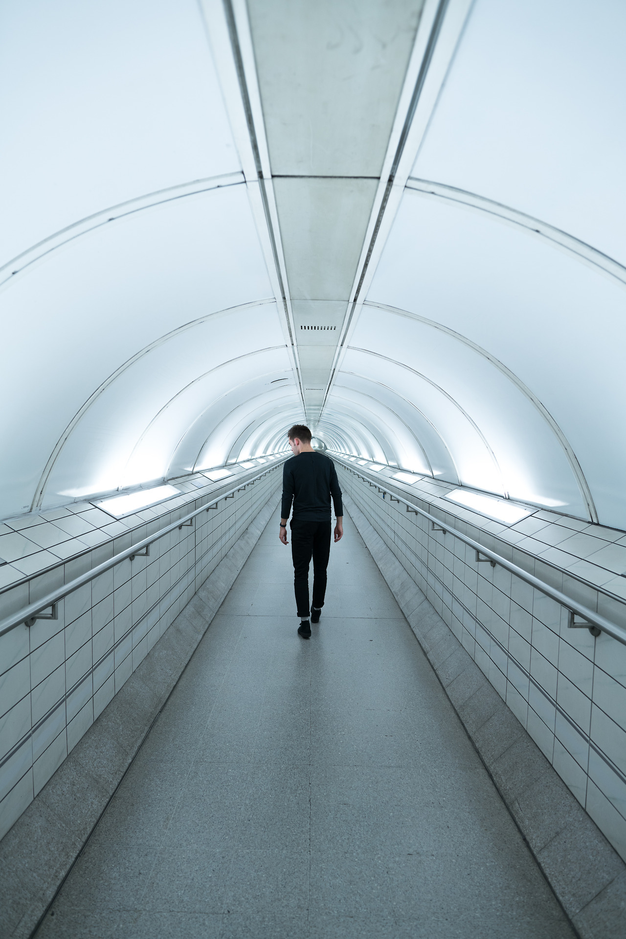 Archillect ID 385231