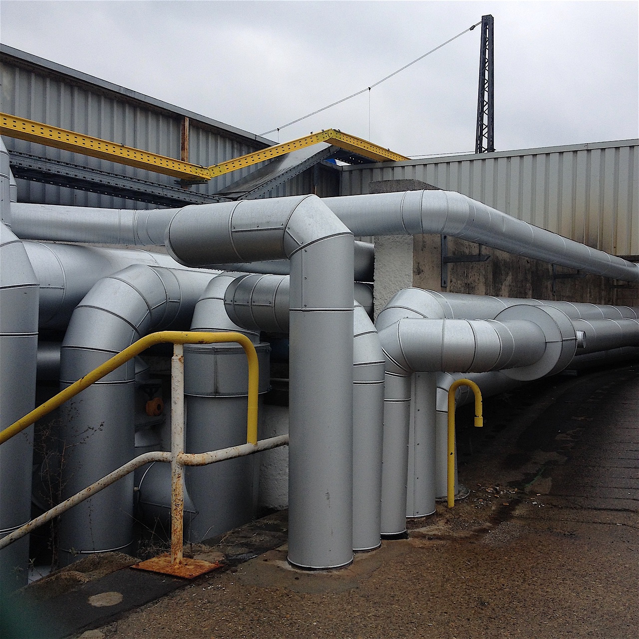 Archillect ID 385320