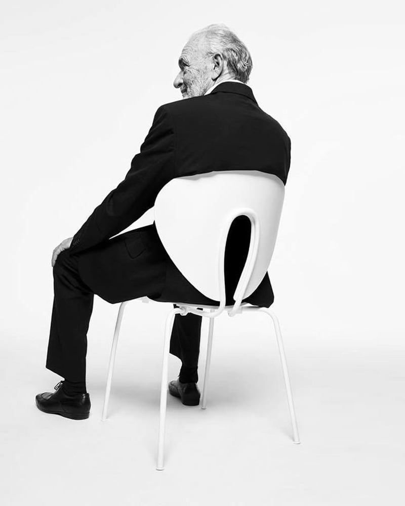 Archillect ID 385331