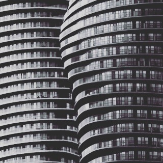 Archillect ID 385420