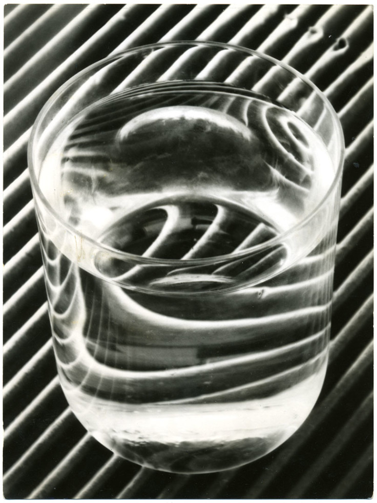 Archillect ID 385456