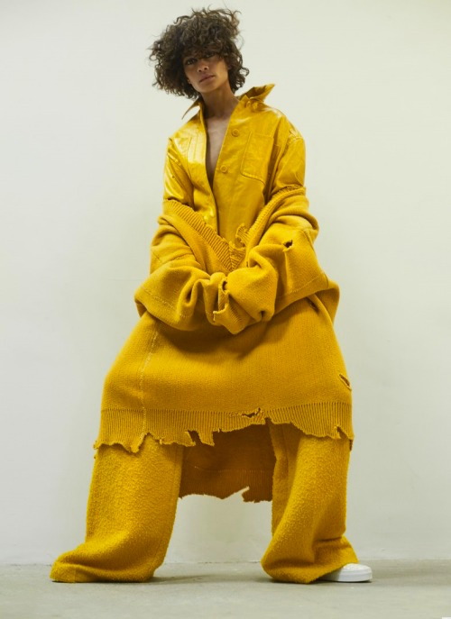 Archillect ID 385502