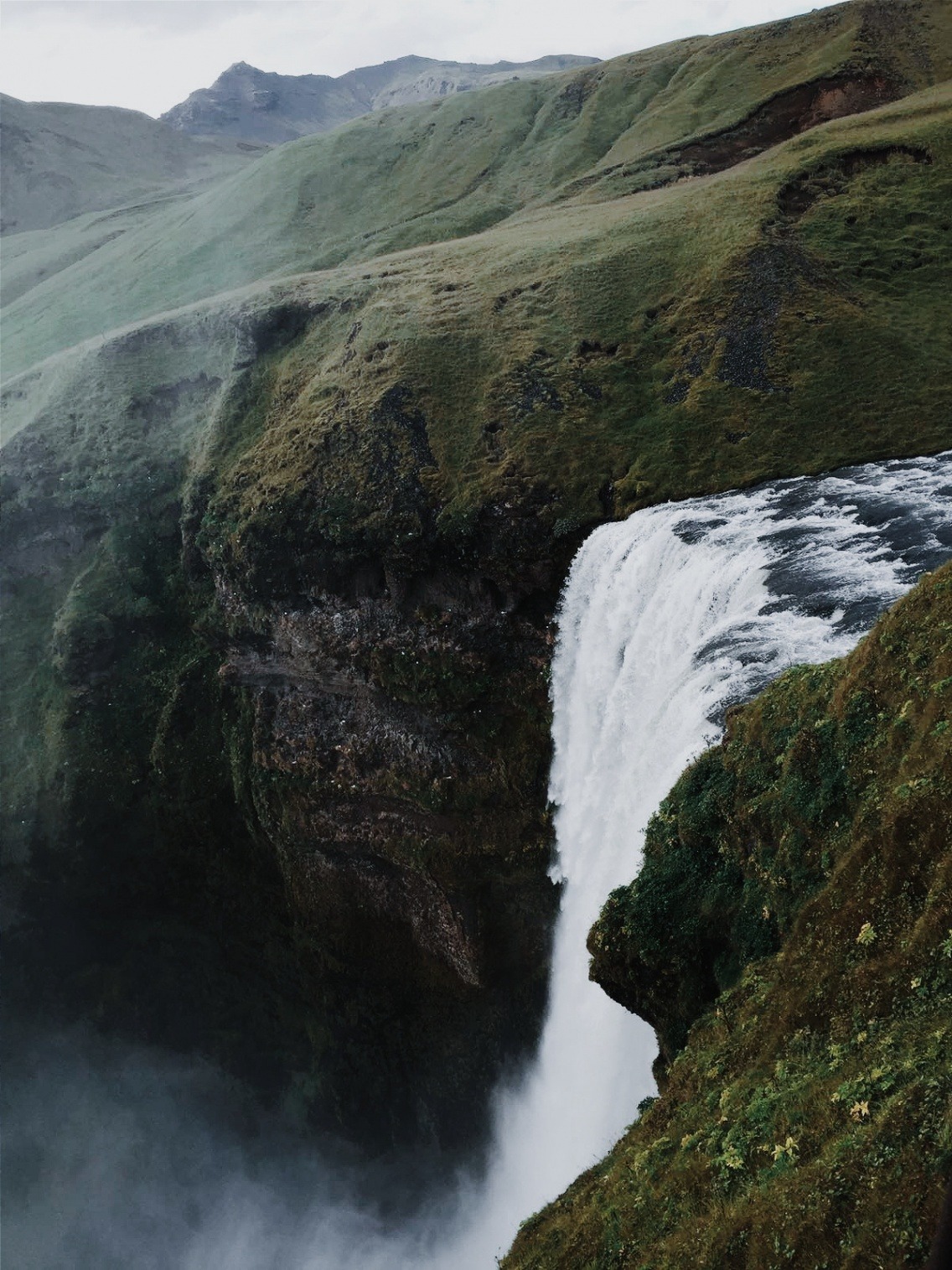 Archillect ID 385564