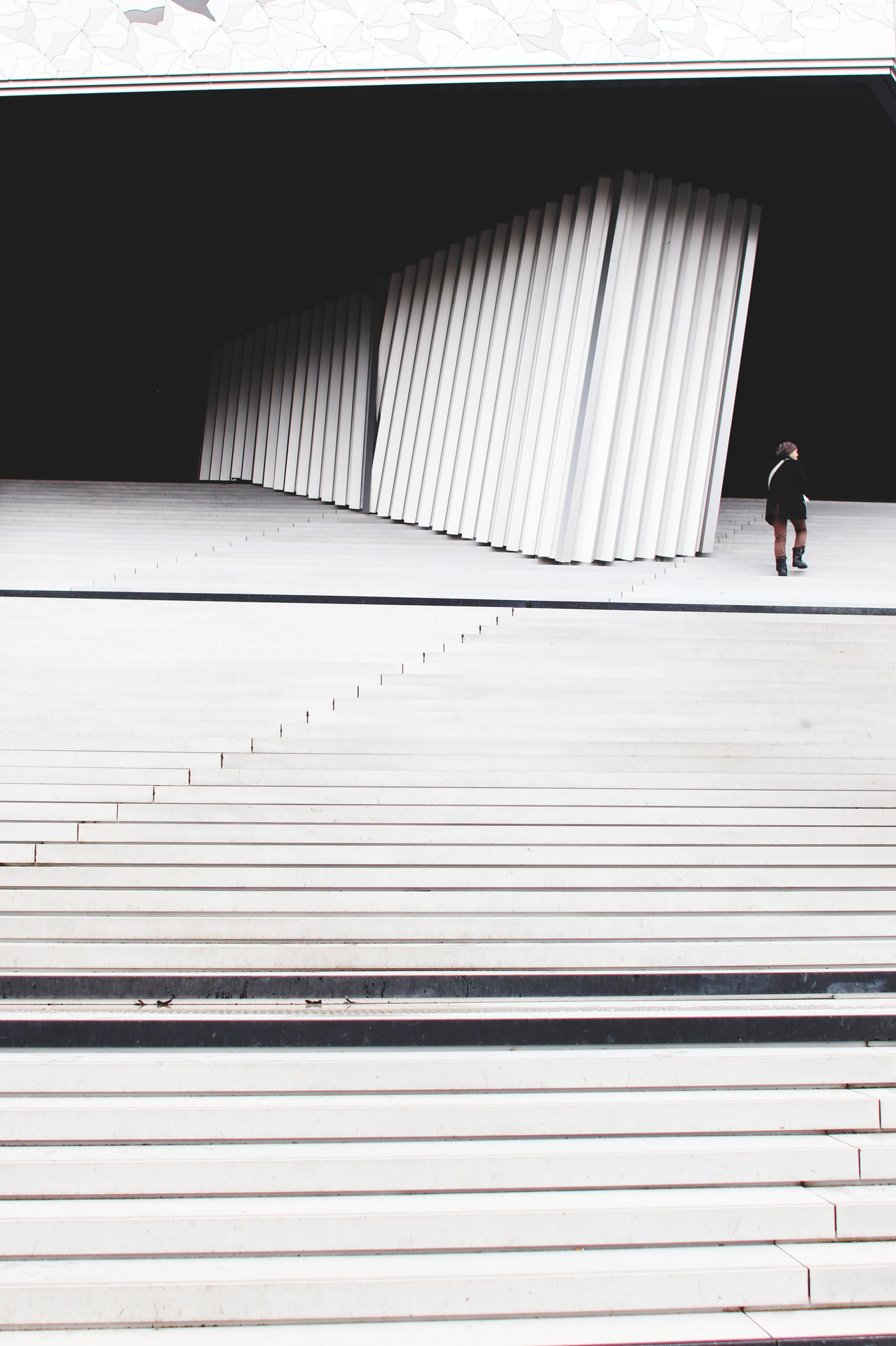 Archillect ID 385583