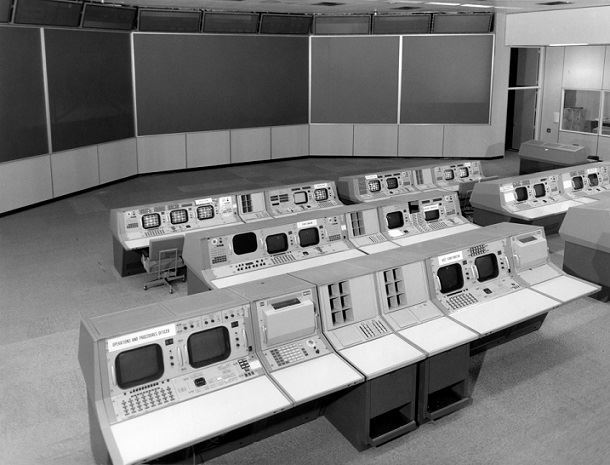 Archillect ID 385629