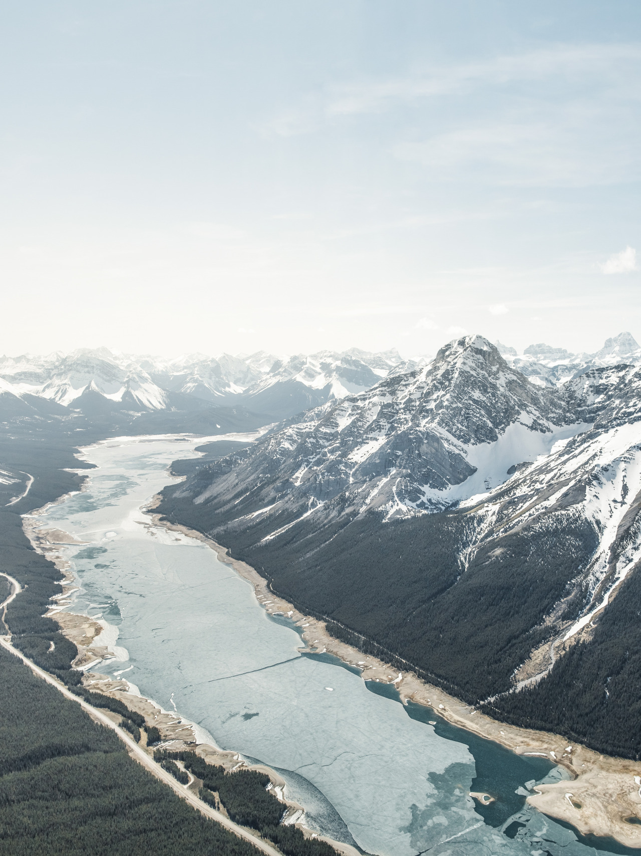 Archillect ID 385641