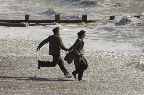 Archillect ID 385714