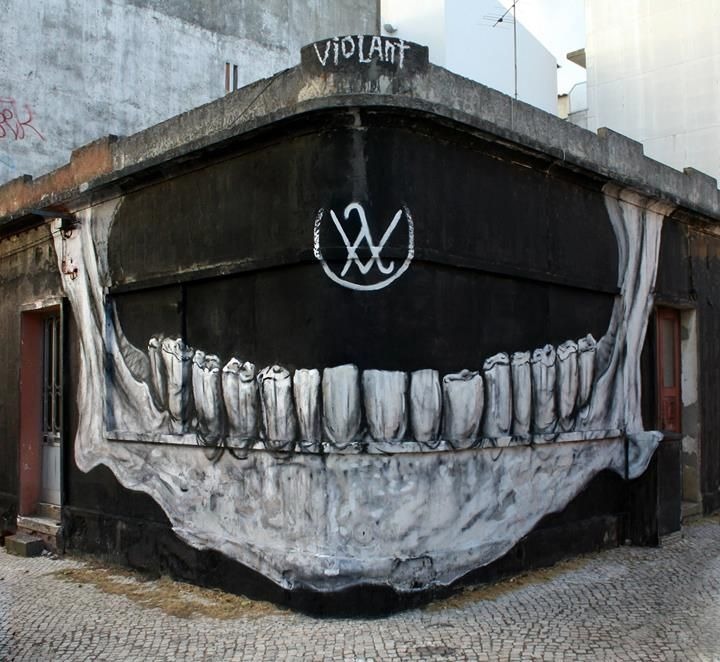 Archillect ID 385715