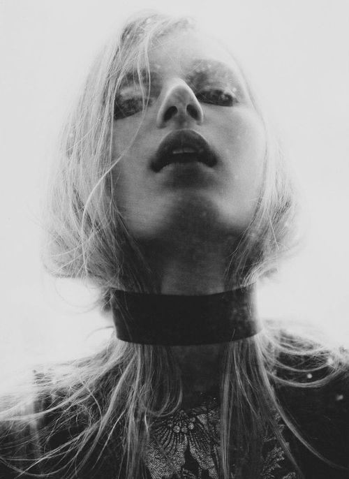 Archillect ID 385719