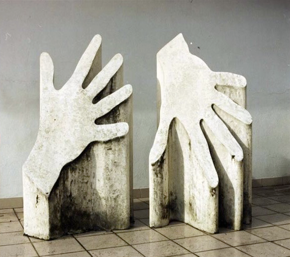 Archillect ID 385733