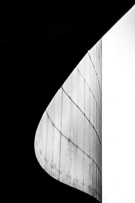 Archillect ID 385901