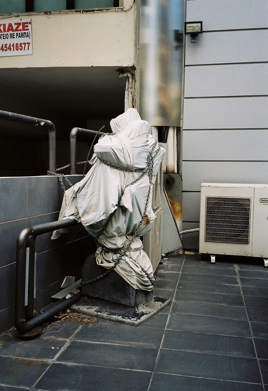 Archillect ID 385934