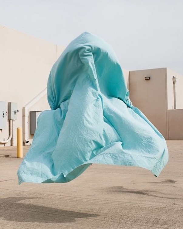 Archillect ID 385997