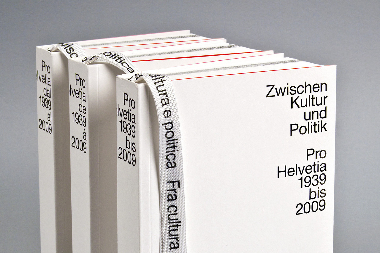 Archillect ID 386069