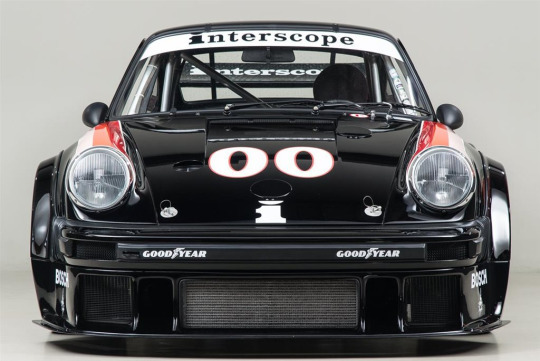 Archillect ID 386112