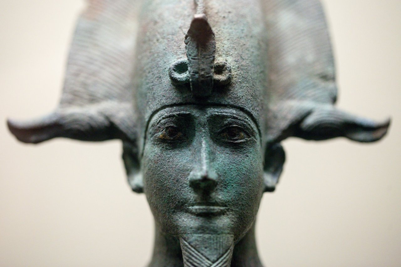 Archillect ID 386115