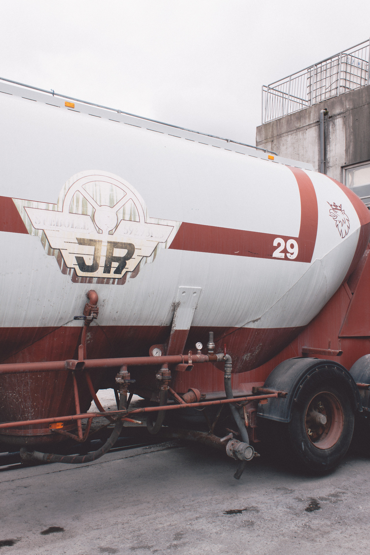 Archillect ID 386164