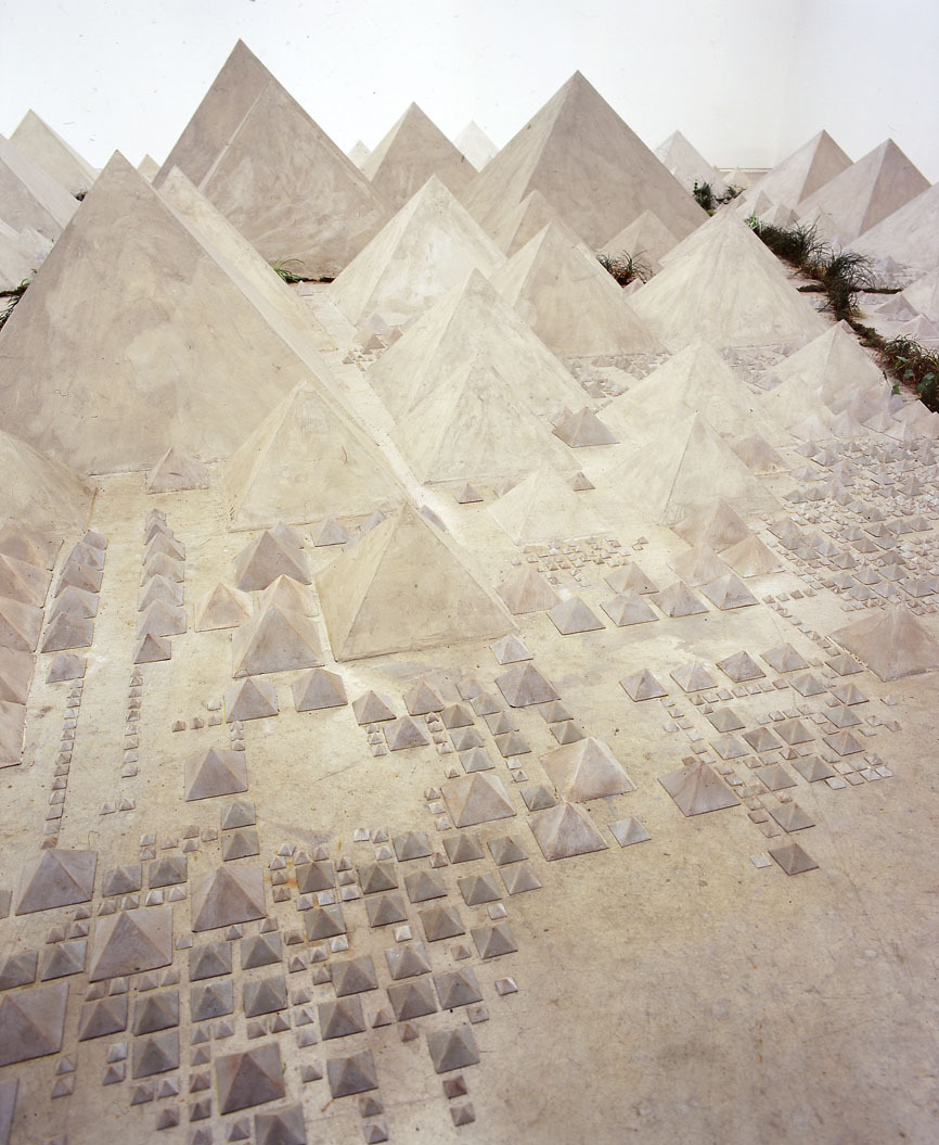 Archillect ID 386170