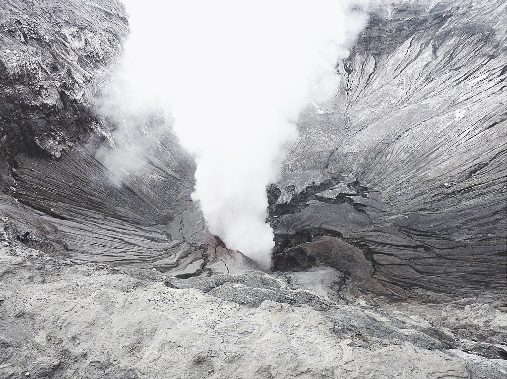 Archillect ID 386181