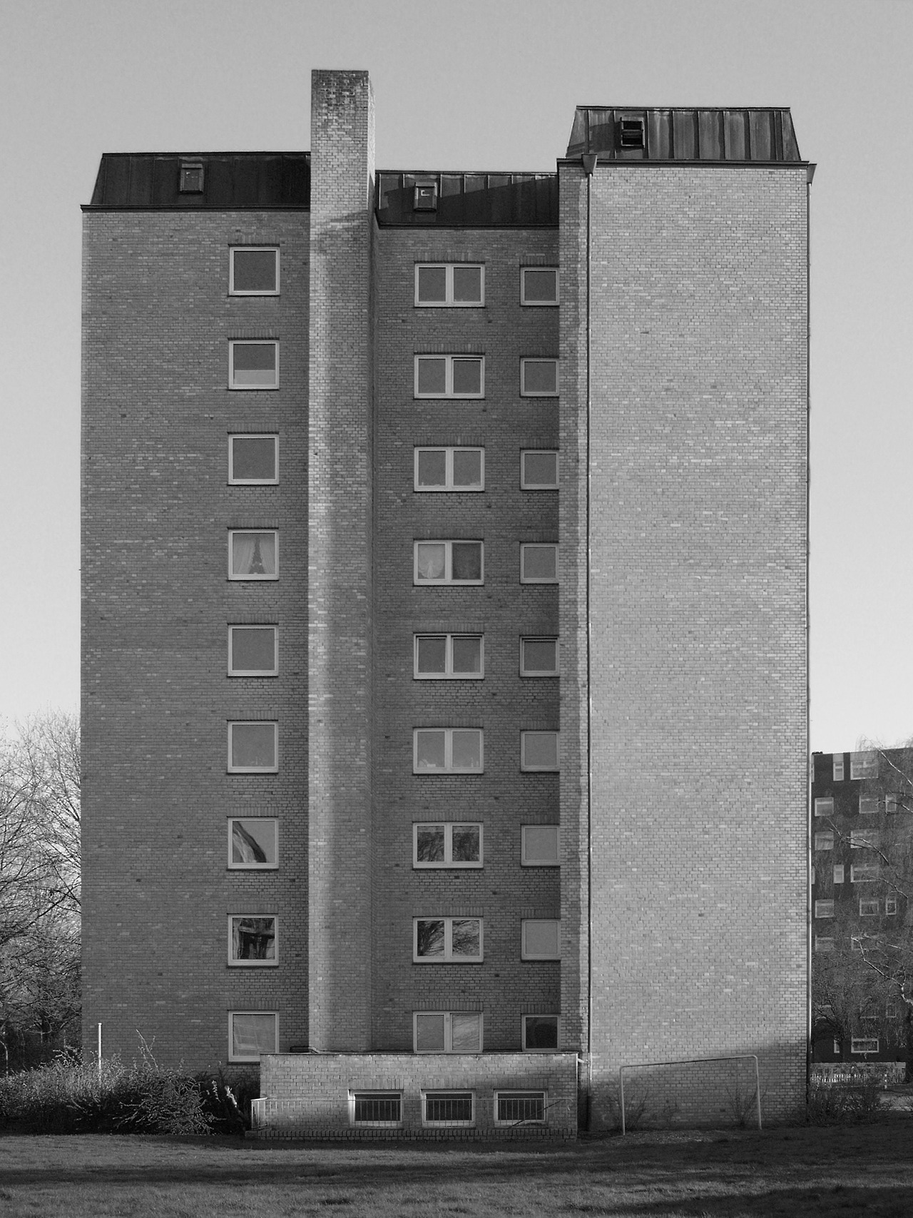 Archillect ID 386190