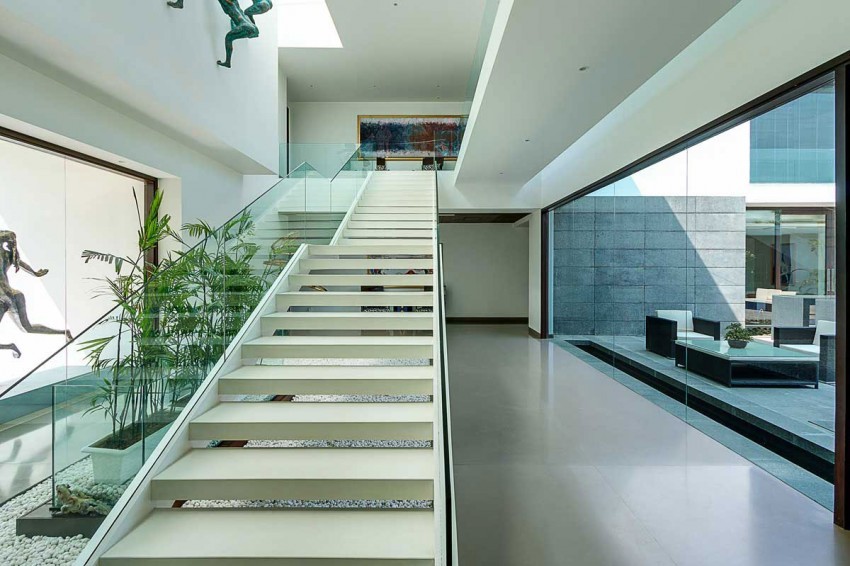 Archillect ID 386227