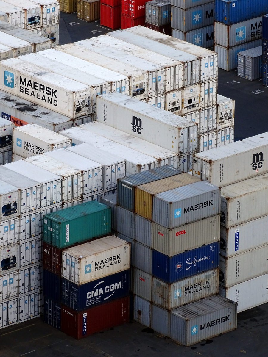 Archillect ID 386241