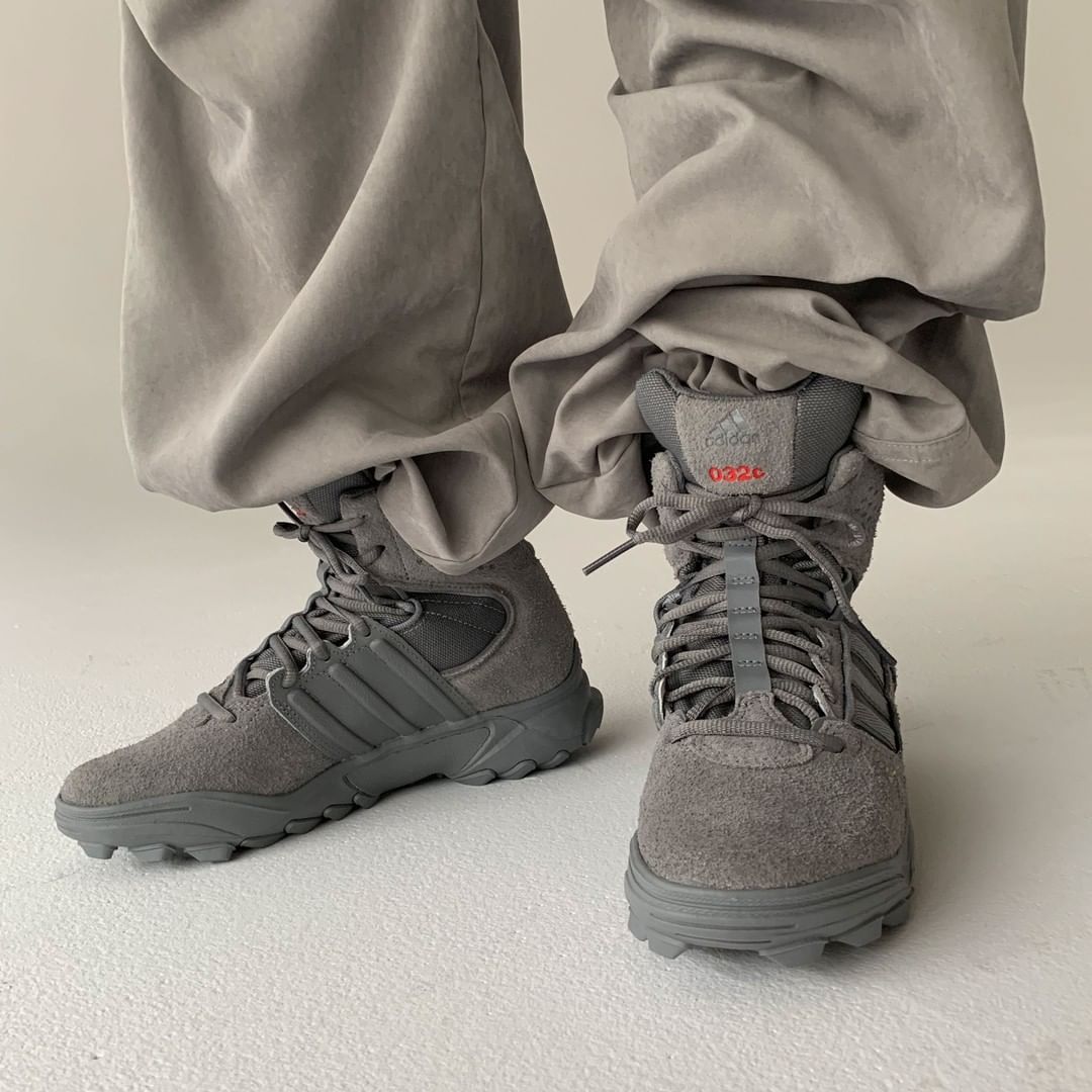 Archillect ID 386364