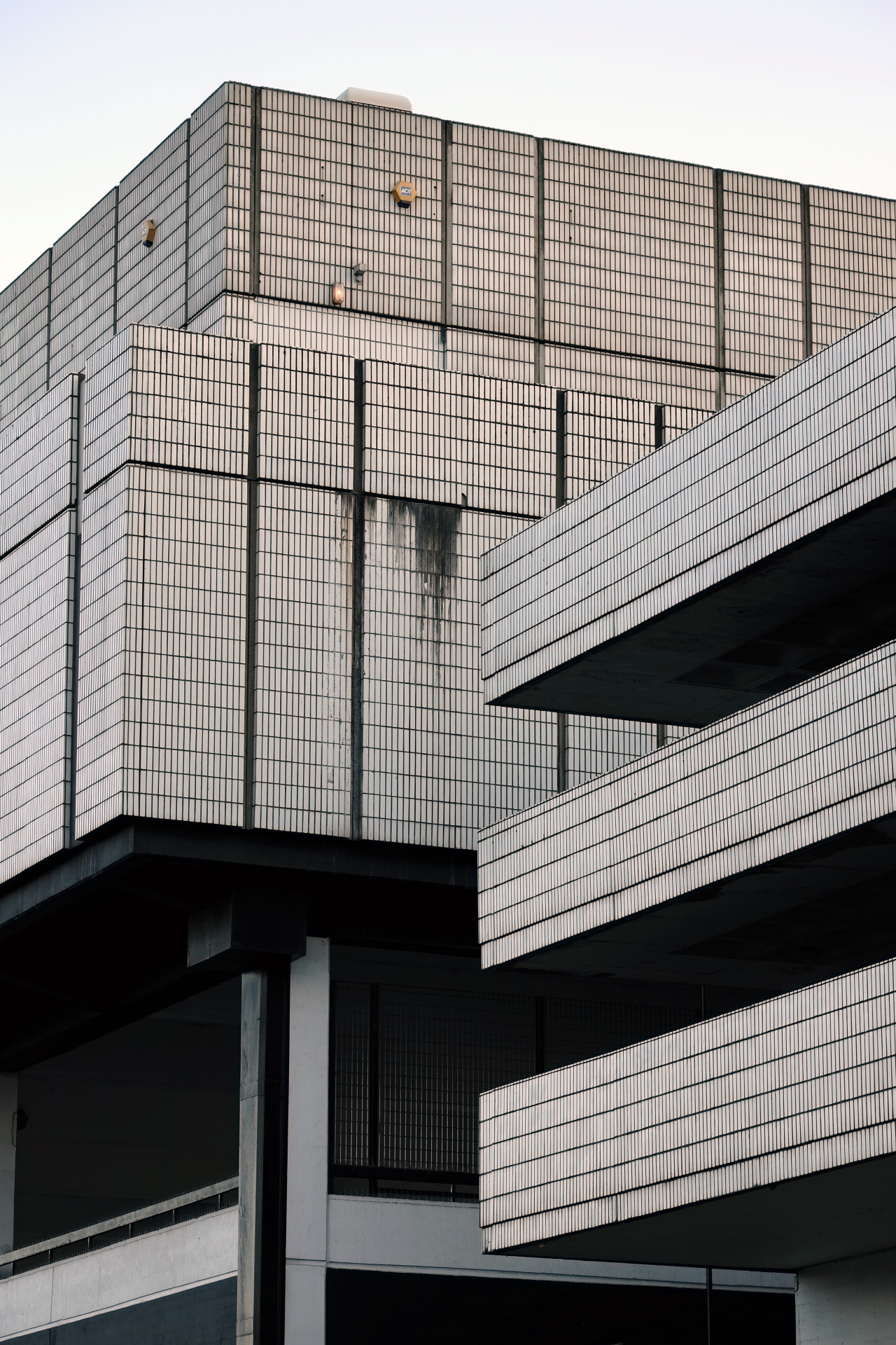 Archillect ID 386403